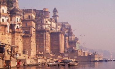 Varanasi Heritage and Temple Tour Package