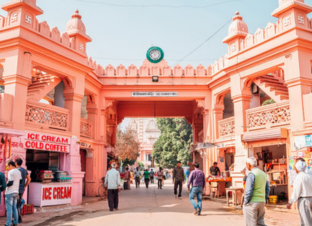 Kashi Varanasi Tour Package – 2N/3D Spiritual Trip