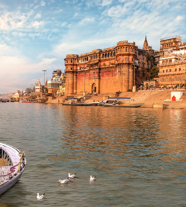 Varanasi Heritage and Temple Tour Package